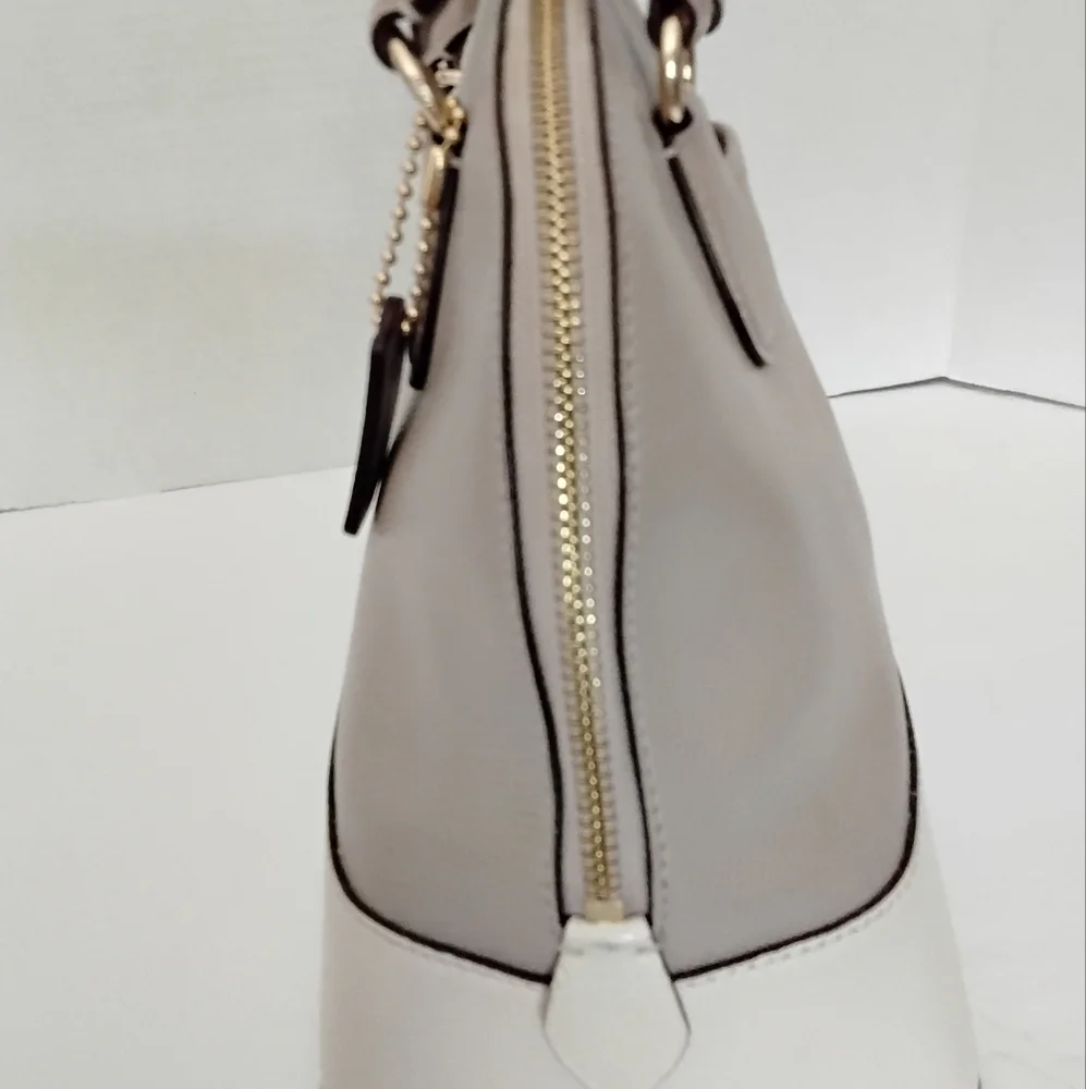 Coach Cross Grain Leather Cora Dome Handbag Color Block Tan NWOT - Picture 4 of 7
